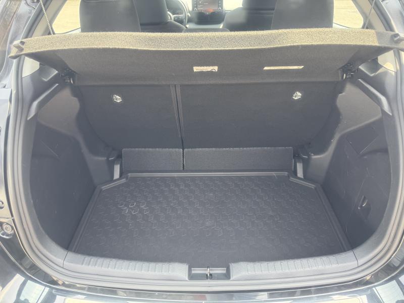 Toyota Yaris 1.5 hybrid - photo 18