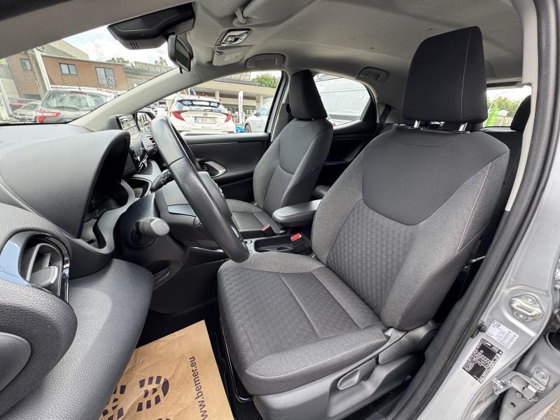 Toyota Yaris 1.5 Hybrid - photo 6
