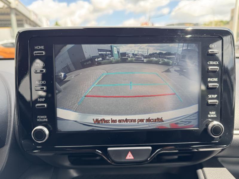 Toyota Yaris 1.5 Hybrid - photo 12