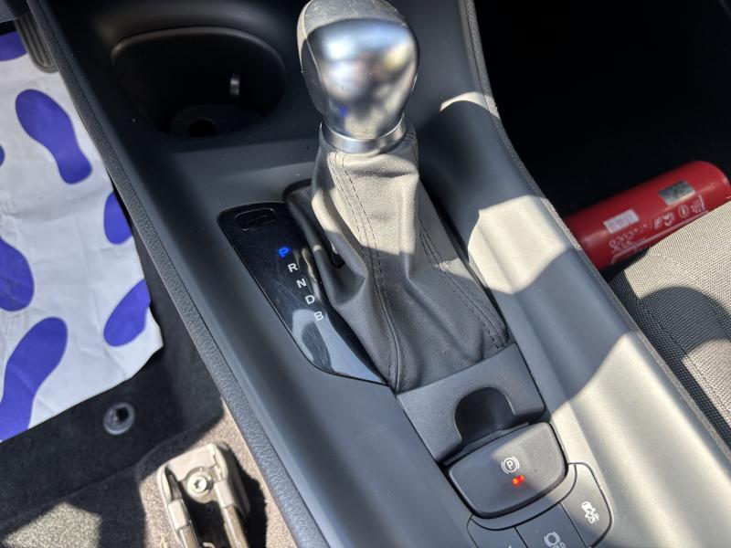 Toyota C-HR 1.8 HYBRID - photo 8