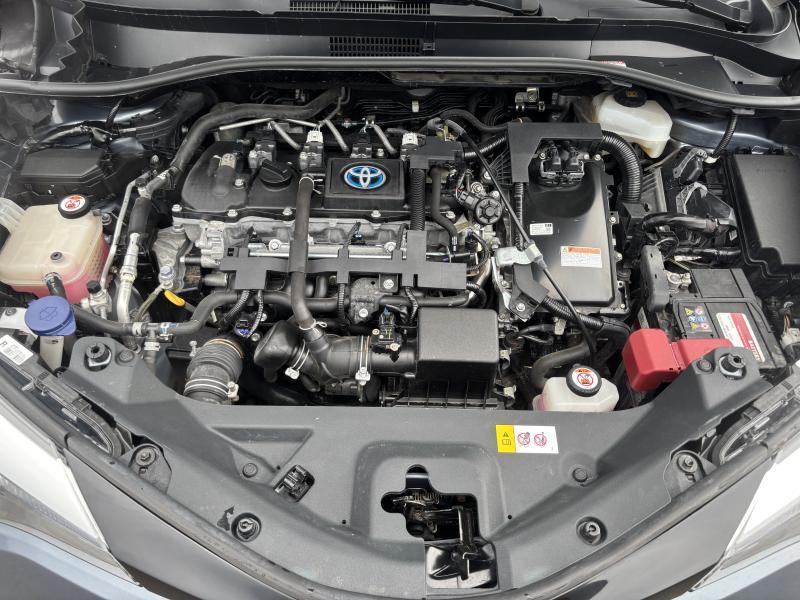 Toyota C-HR 1.8 HYBRID - photo 17