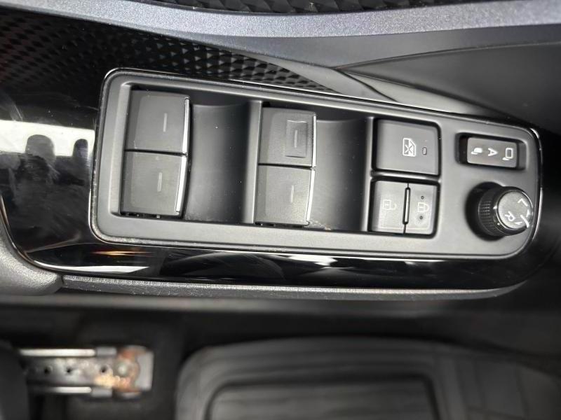 Toyota C-HR 1.8 HYBRID - photo 13