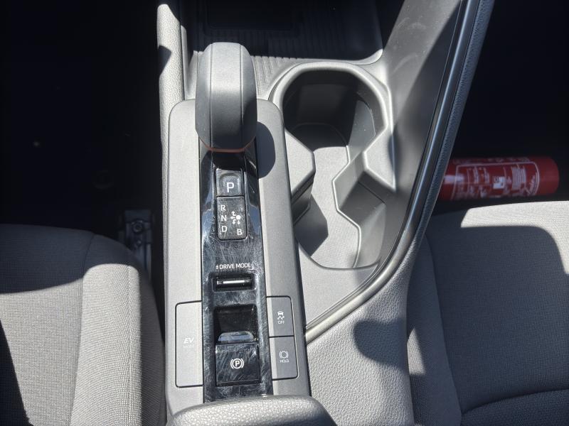 Toyota C-HR 1.8 Hybrid - photo 8