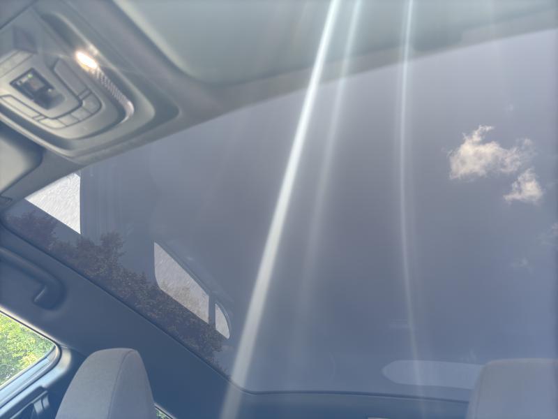 Toyota C-HR 1.8 Hybrid - photo 17
