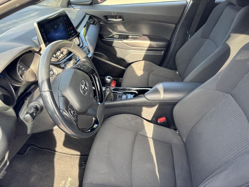 Toyota C-HR 1.2 Turbo - photo 12