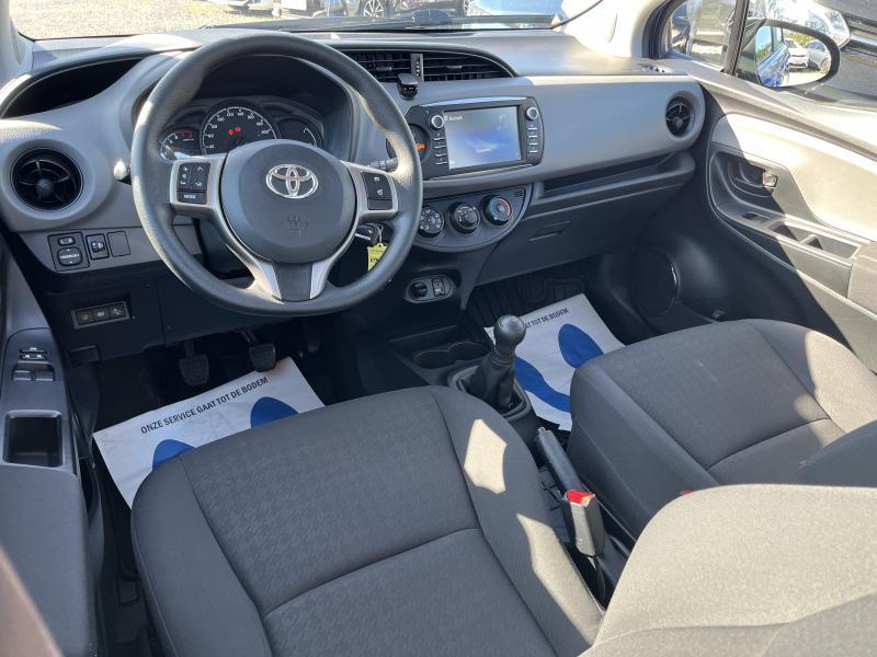 Toyota Yaris 1.0 VVT-I - photo 6