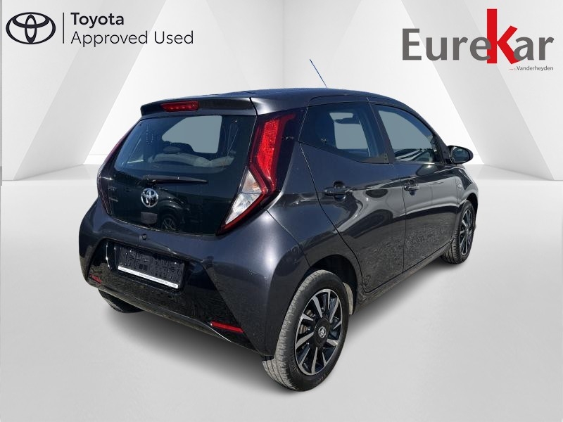 Toyota Aygo 1.0 VVT-i x-play II - photo 5