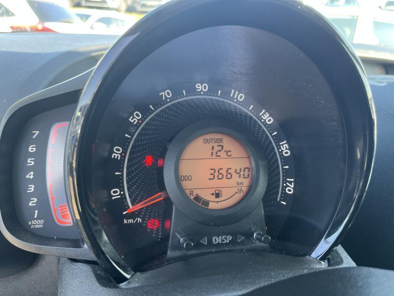 Toyota Aygo 1.0 VVT-i x-play II - photo 7