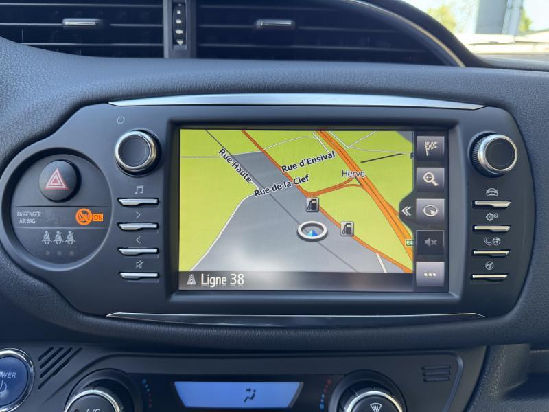 Toyota Yaris 1.5 HYBRID - photo 11