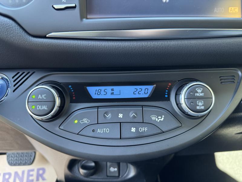 Toyota Yaris 1.5 HYBRID - photo 14