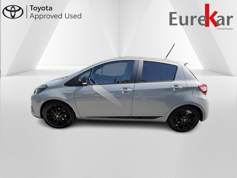 Toyota Yaris 1.5 HYBRID - photo 4