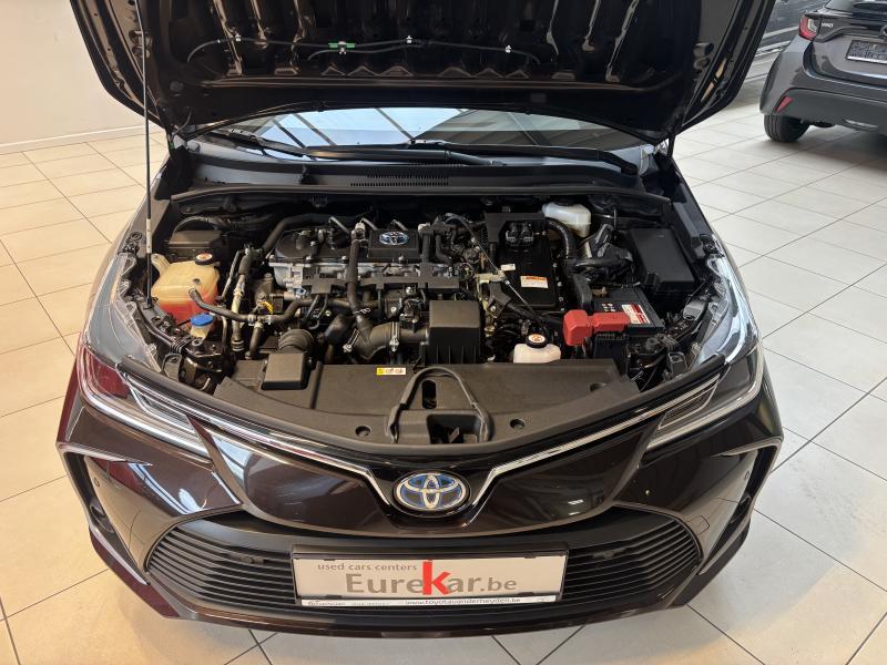 Toyota Corolla 1.8 HSD - photo 18