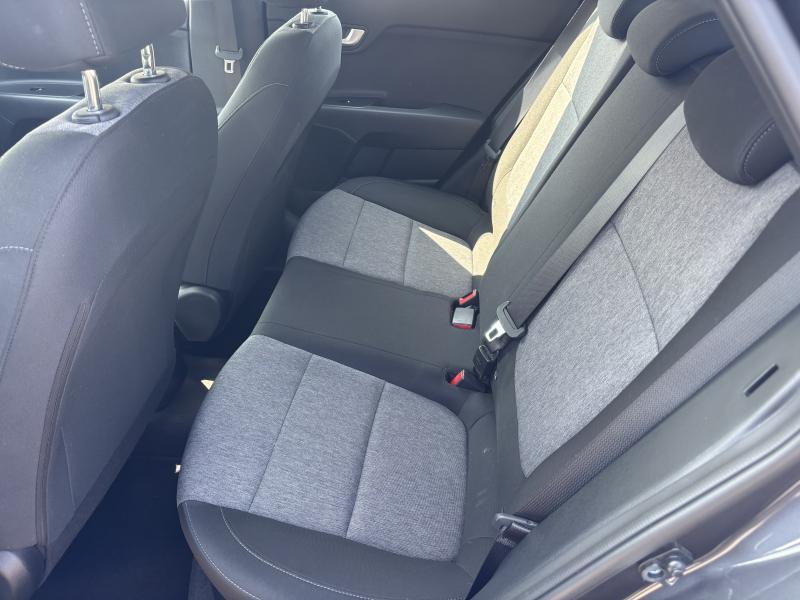 Kia Stonic 1.0T ISG - photo 13