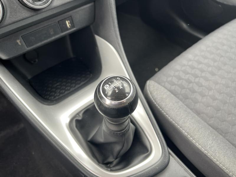 Toyota Yaris 1.5 VVT-iE Dynamic - photo 17
