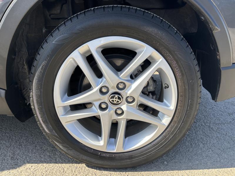 Toyota C-HR 1.8 Hybrid CVT C-ENTER - photo 17