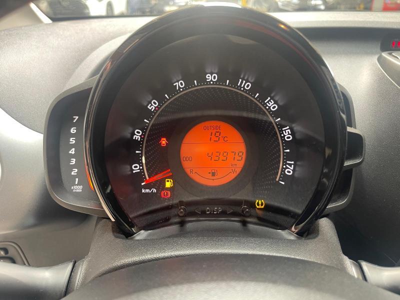 Toyota Aygo 1.0 VVT-I - photo 11