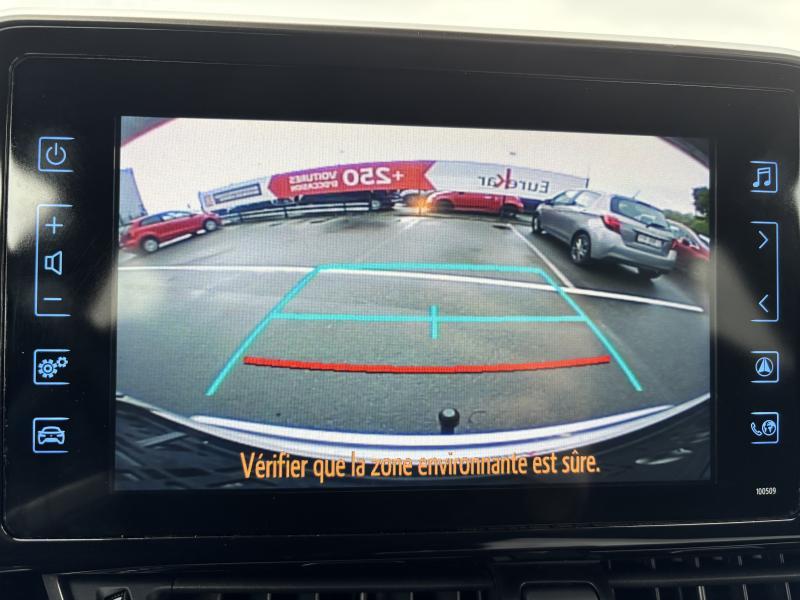 Toyota C-HR 1.8 Hybrid - photo 12