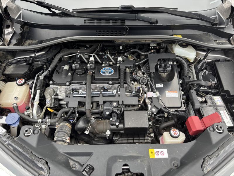 Toyota C-HR 1.8 Hybrid - photo 17