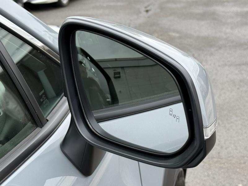 Toyota Corolla Cross 1.8 Hybrid 2WD Style - photo 16