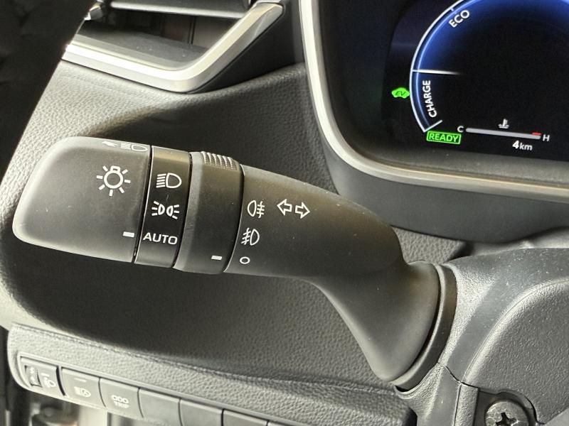 Toyota Corolla 1.8 Hybrid TS CVT Style - photo 13