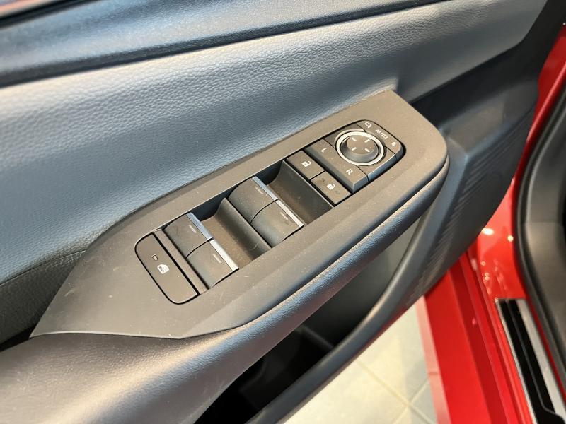 Toyota Prius 2.0l - photo 11