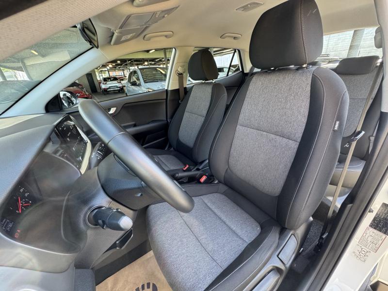 Kia Stonic 1.0T ISG - photo 7