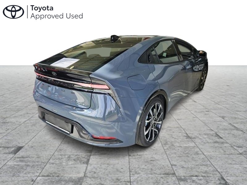 Toyota Prius 2.0 plug in - photo 5