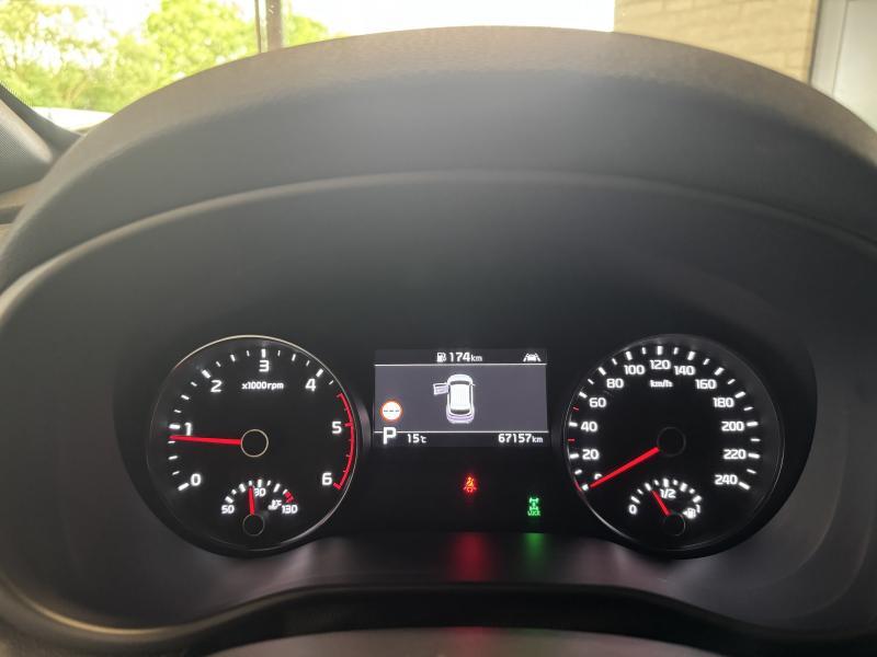 Kia Sportage 1.6 CRDI 4X4 - photo 10