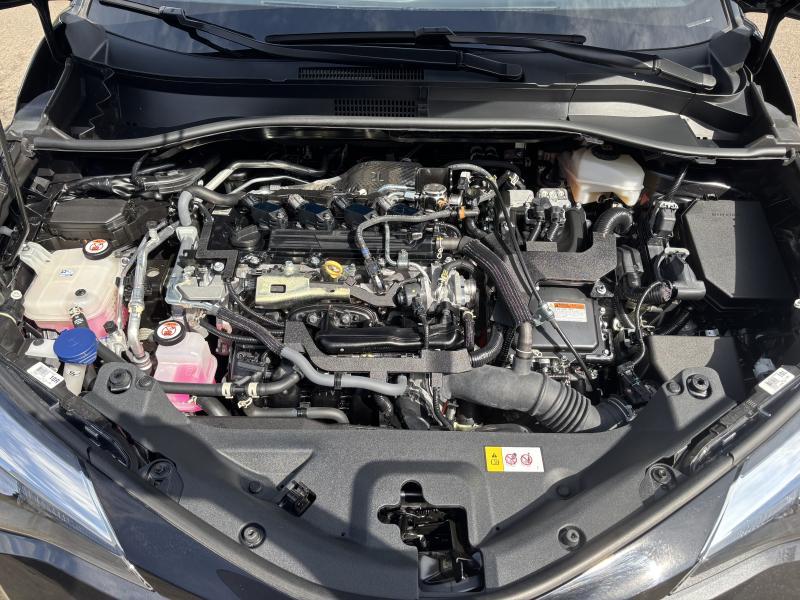 Toyota C-HR 2.0 Hybrid - photo 18