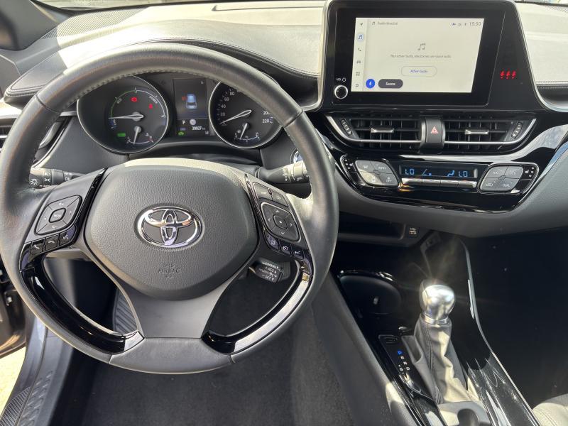 Toyota C-HR 2.0 Hybrid - photo 6