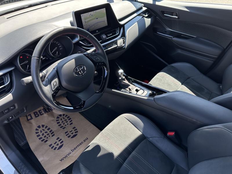 Toyota C-HR 2.0 HEV - photo 12