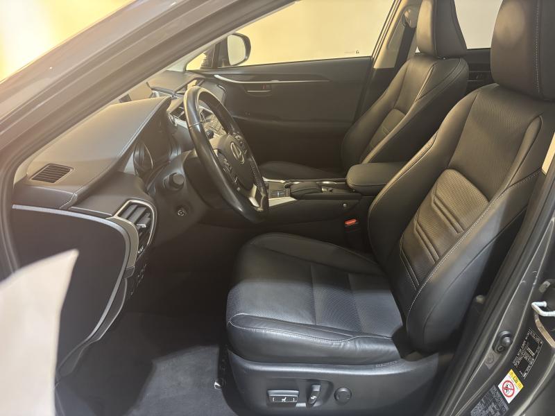 Lexus NX 300H 2.5 Hybrid Privilège Line - photo 12