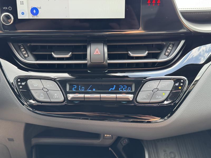 Toyota C-HR 1.8 Hybrid - photo 13