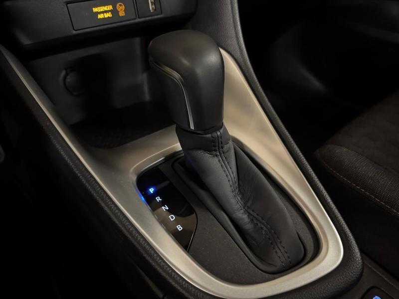 Toyota Yaris 1.5 HYBRID DYNAMIC - photo 11