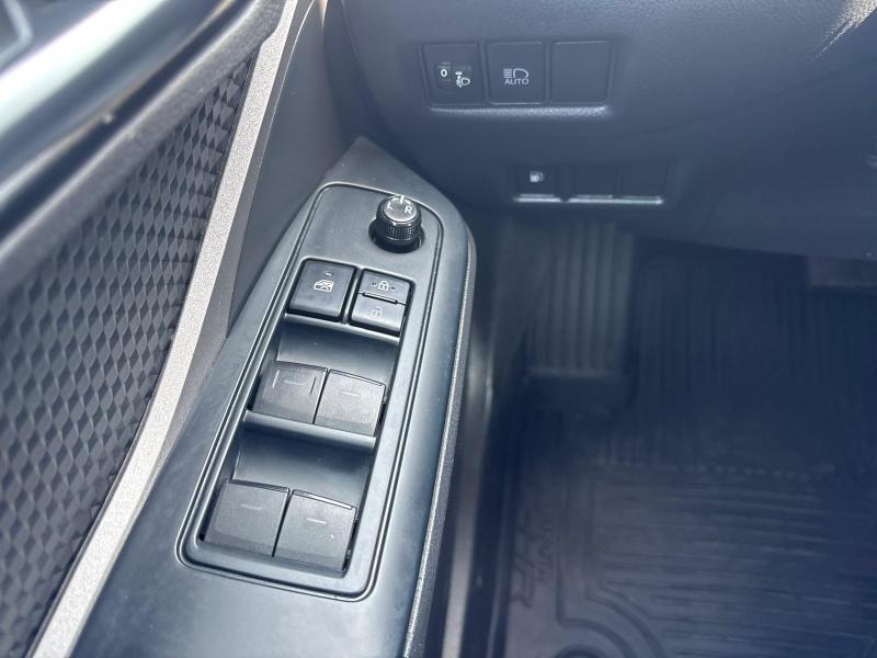 Toyota C-HR 1.8 Hybrid - photo 15