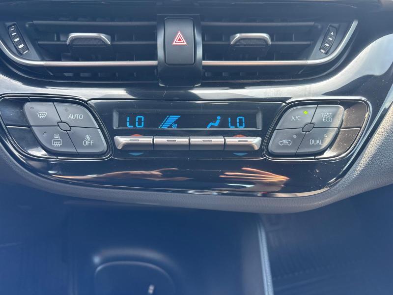 Toyota C-HR 1.8 Hybrid - photo 13