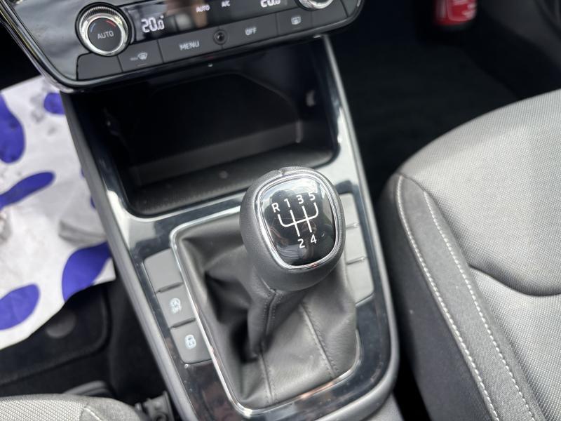 Skoda Fabia 1.0 TSI - photo 8