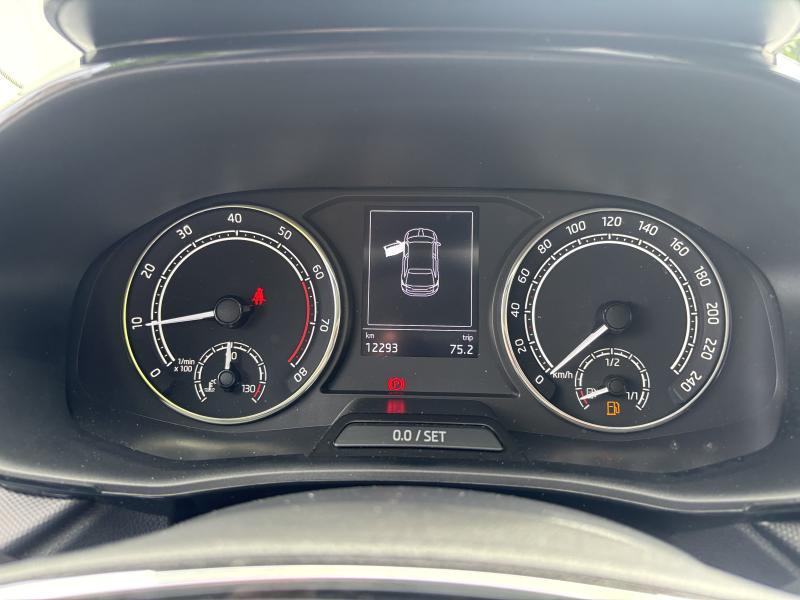 Skoda Fabia 1.0 TSI - photo 7
