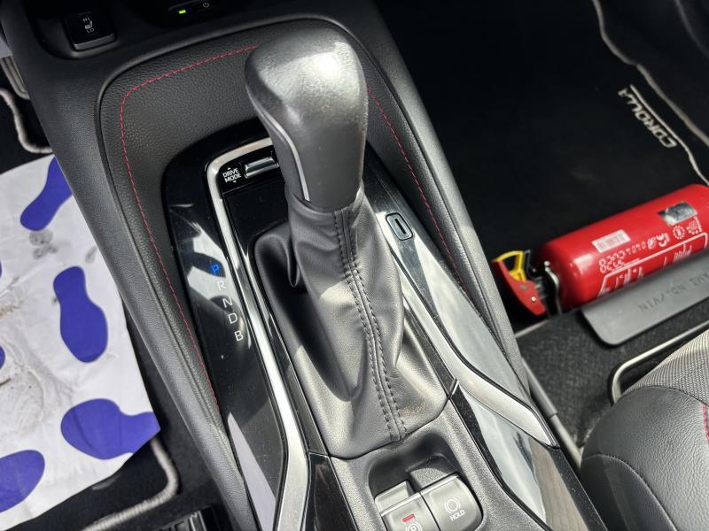 Toyota Corolla 1.8 Hybrid TS Premium - photo 8