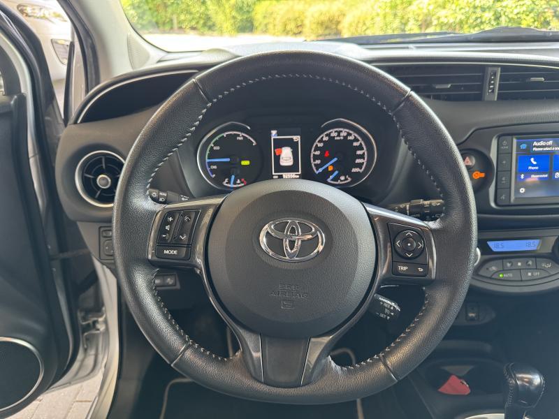 Toyota Yaris 1.5 Hybrid Y20 - photo 9
