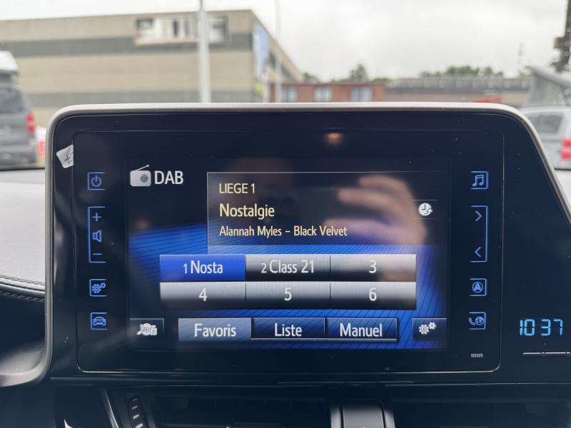 Toyota C-HR 1.8 Hybrid - photo 13