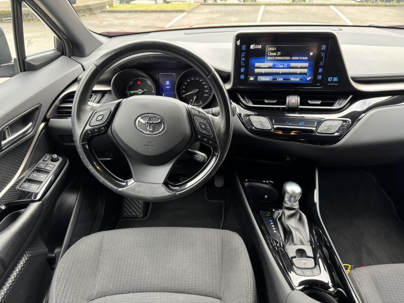 Toyota C-HR 1.8 Hybrid - photo 6