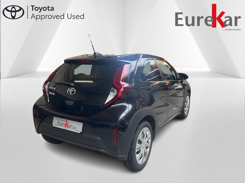 Toyota Aygo X 1.0 VVT-I X PLAY - photo 5