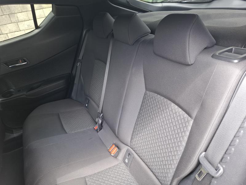 Toyota C-HR 1.8 HYBRID - photo 14