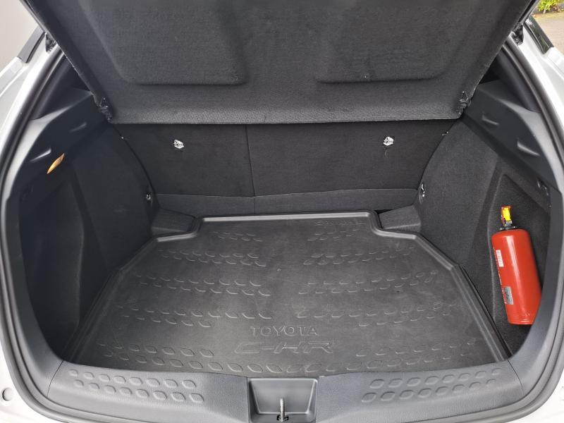 Toyota C-HR 1.8 HYBRID - photo 16