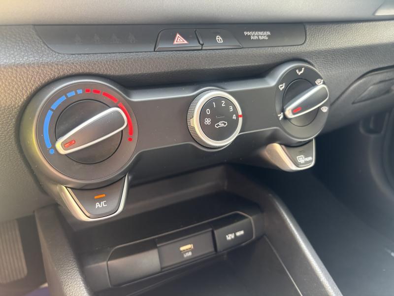 Kia Stonic 1.2 ISG PURE - photo 9