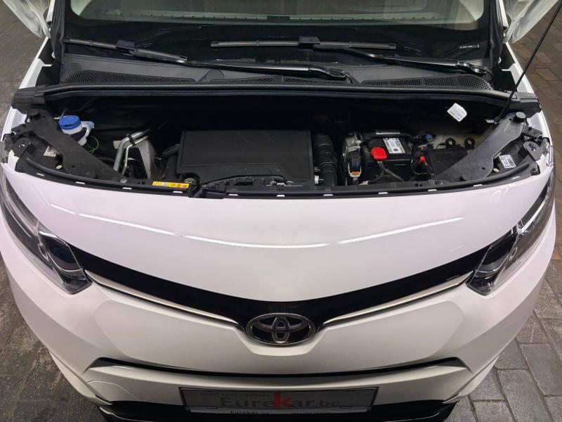 Toyota ProAce City 1.2i MPV Shuttle - photo 18