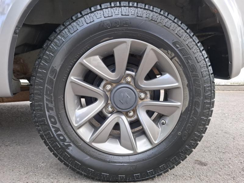 Suzuki Jimny 1.3i - photo 17