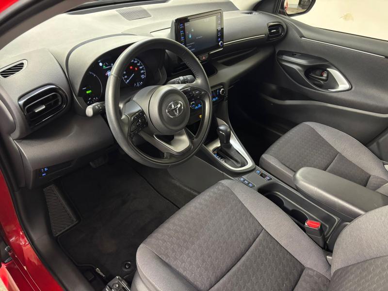 Toyota Yaris 1.5 Hybrid Dynamic CVT - photo 6