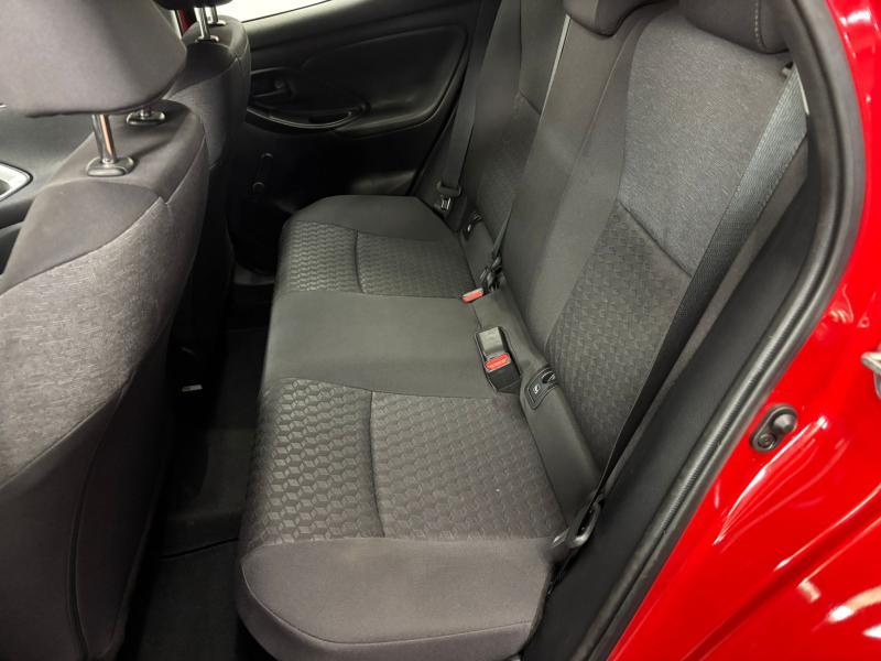 Toyota Yaris 1.5 Hybrid Dynamic CVT - photo 15